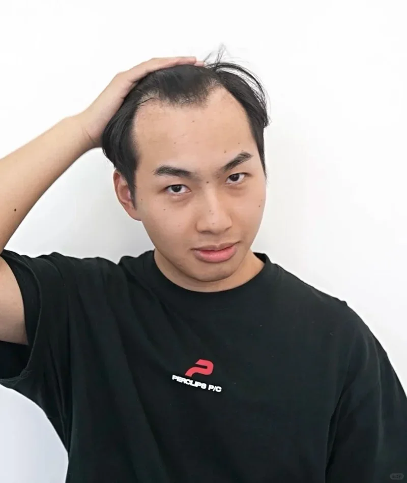tóc ngắn cho trán cao nam (5)