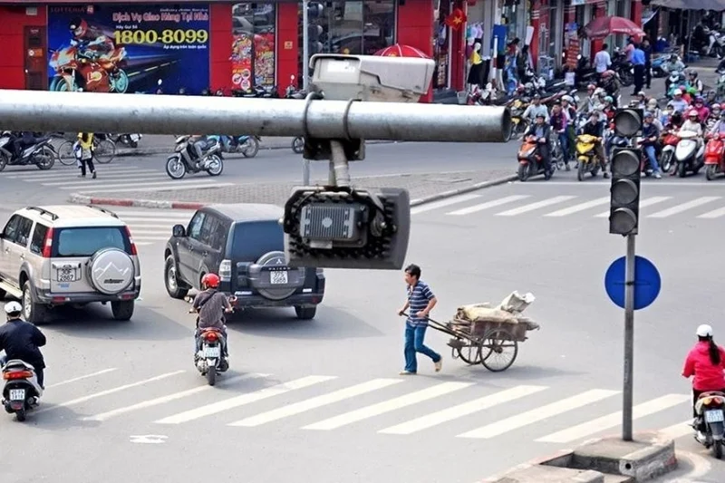 Tổng hợp những cách nhận biết camera phạt nguội (2)