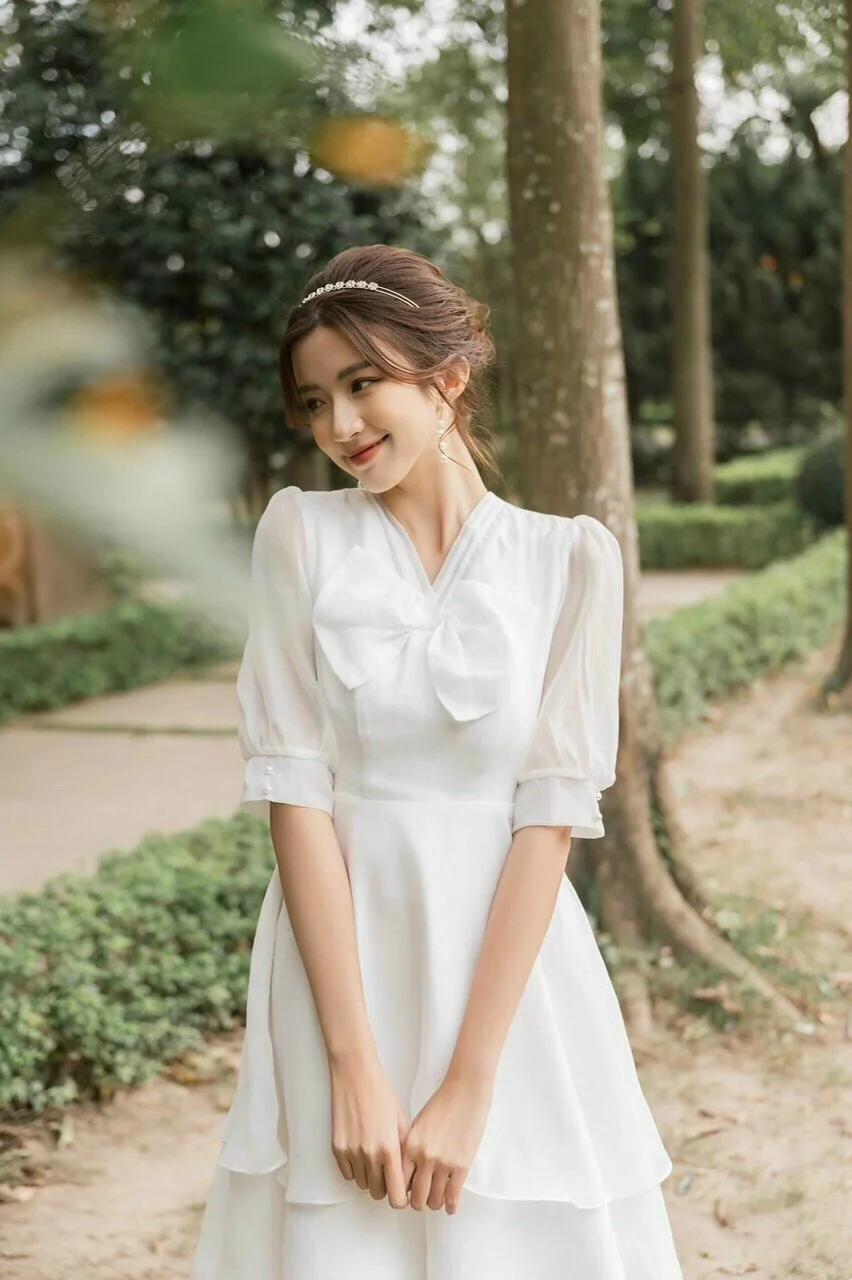 Gợi ý những kiểu váy sơ mi hot trend nhất hiện nay rất xứng đáng để nàng rinh về tủ đồ