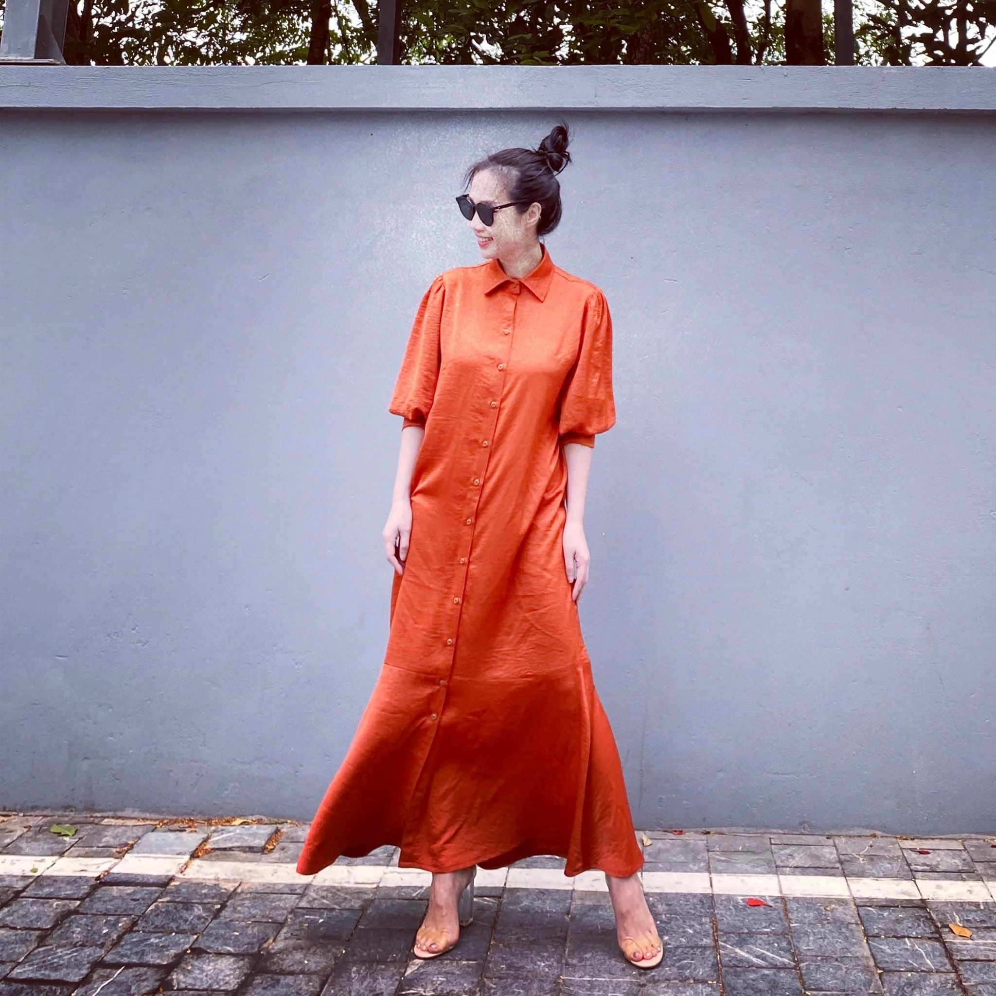 Đầm sơ mi suông đuôi cá mềm mại