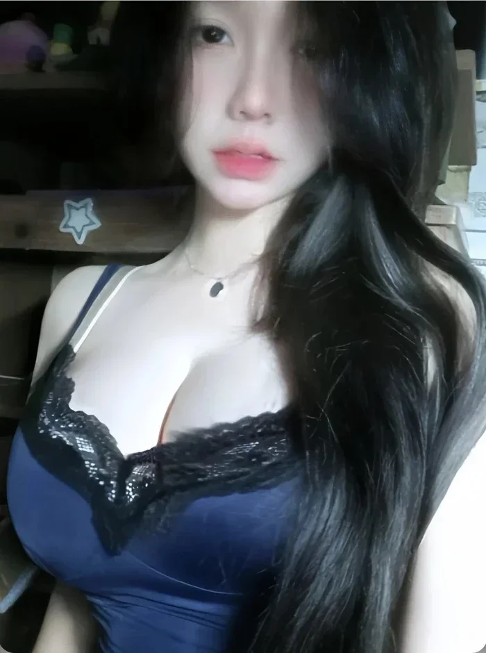 bú vú gái - mẫu 43