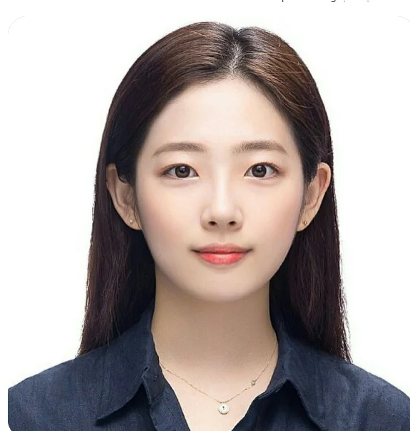 Ghim ngay những tips trang điểm chụp ảnh thẻ giúp bạn trông xinh tự nhiên