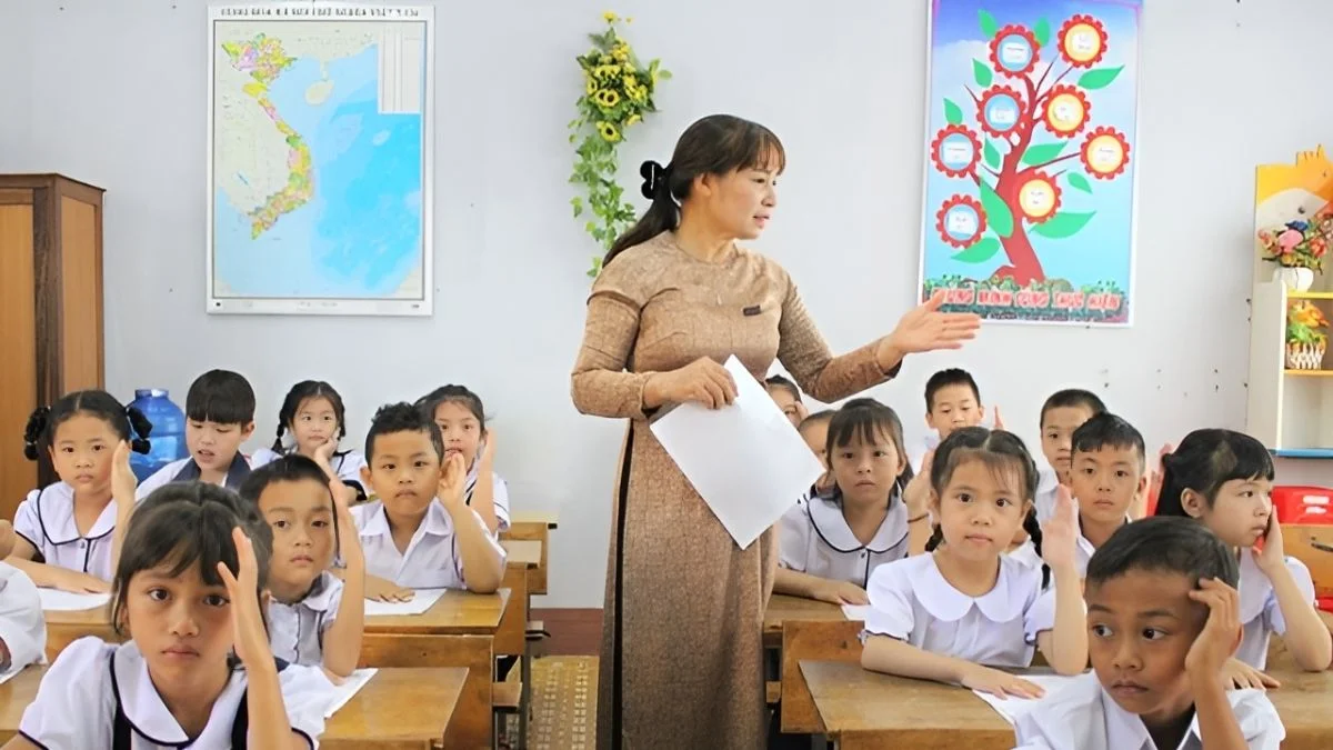 Hình ảnh lớp học cấp 1