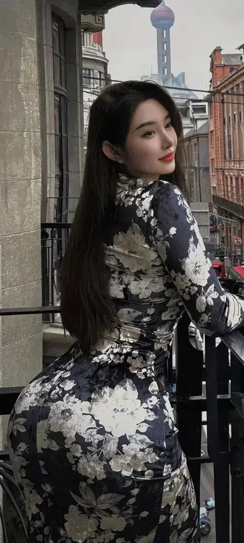 gái xinh khoe mông - mẫu 67