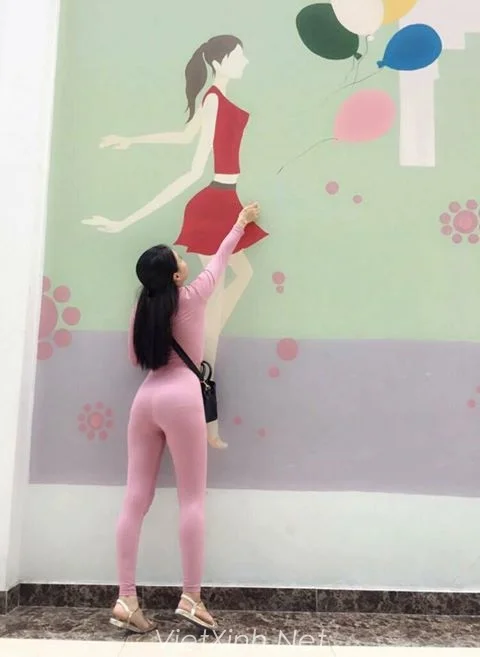 Hàng tuyển chọn mông đẹp - Ảnh girl xinh Facebook khoe mông cực phê (5)