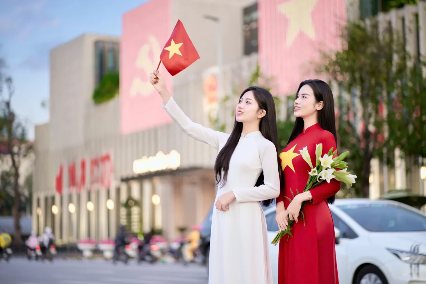 Trào lưu chụp ảnh áo dài dịp 30-4 của giới trẻ Hà Nội (2)