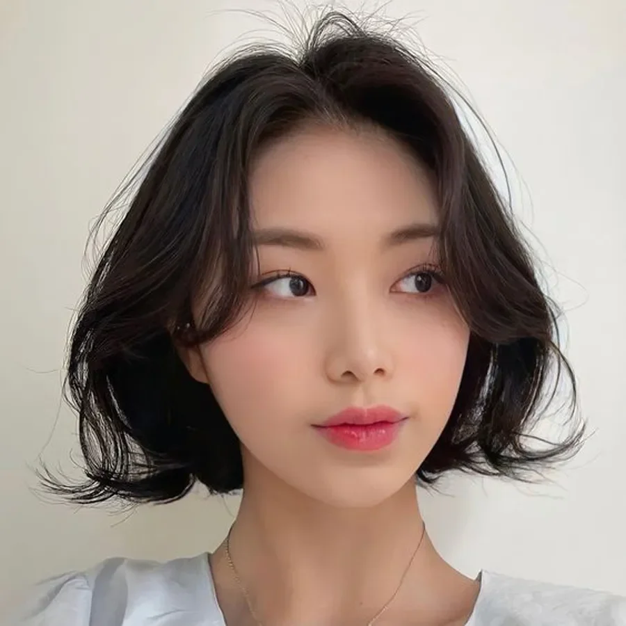 Tóc ngắn nữ uốn vểnh
