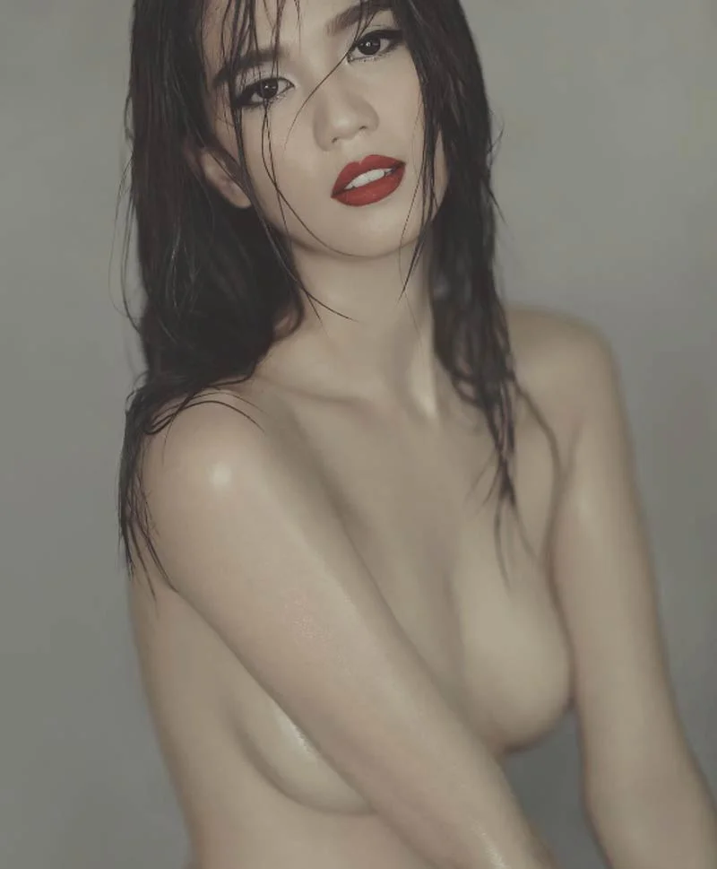 Leak ảnh Ngọc Trinh nude 29