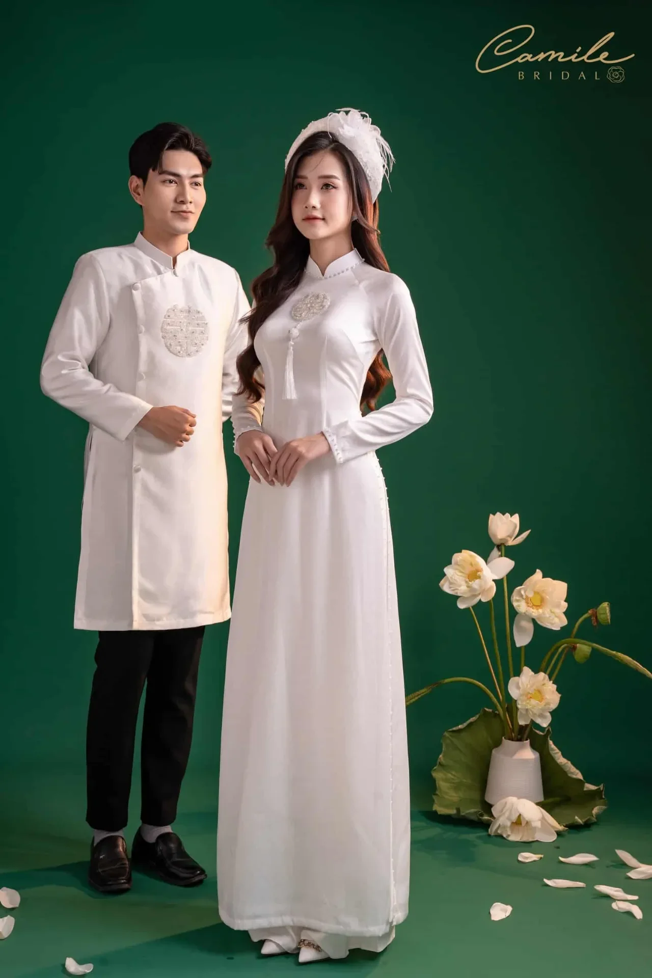 Cặp đôi mặc áo dài trắng đẹp, áo dài cưới, mẫu áo dài nam nữ